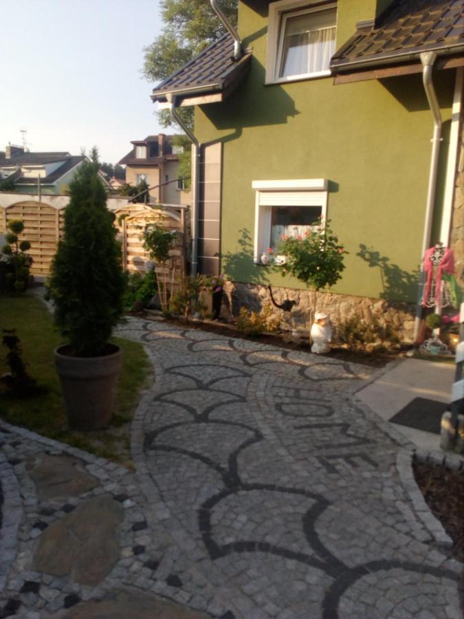 Pokoje Goscinne Cisowa Grünberg Exterior foto